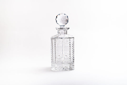 Butelka cięta Eliška – z grawerunkiem na zamówienie